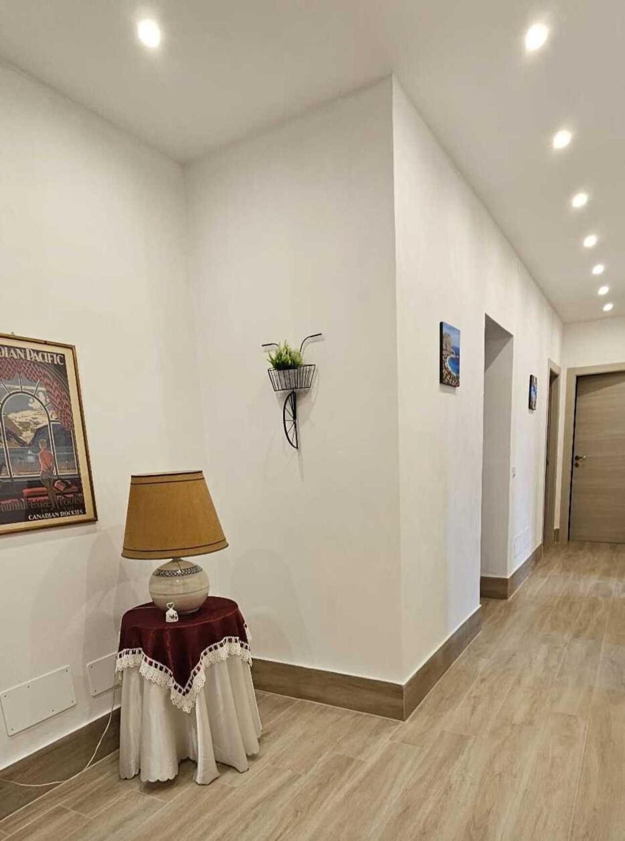Appartamento Vista Stazione Palermo Eksteriør billede